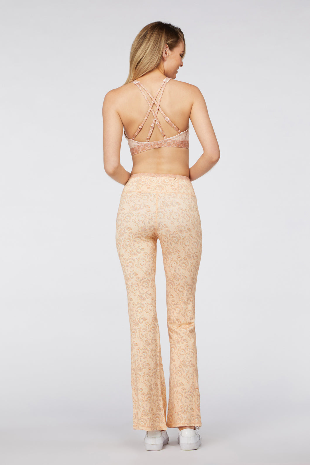 apricot